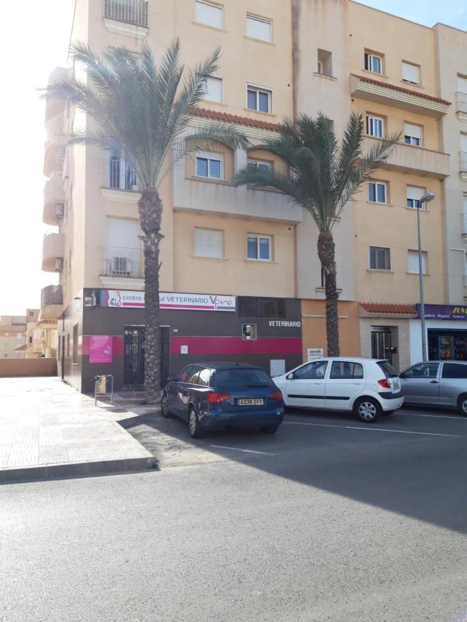 Appartement Mediterraneo Lux à Aguadulce  Extérieur photo